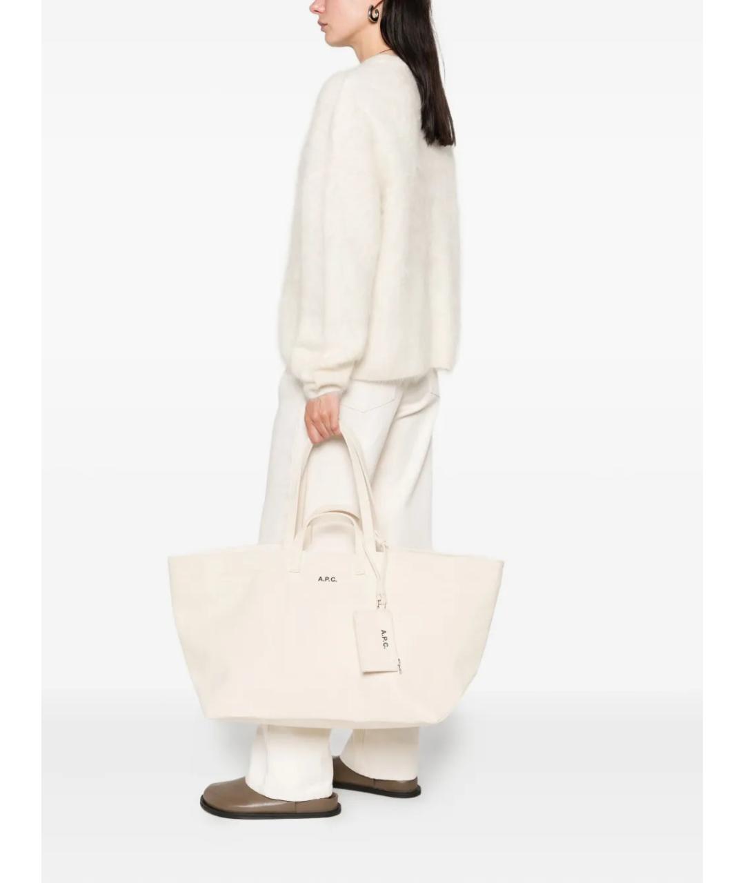 A.P.C. Белая тканевая сумка тоут, фото 2