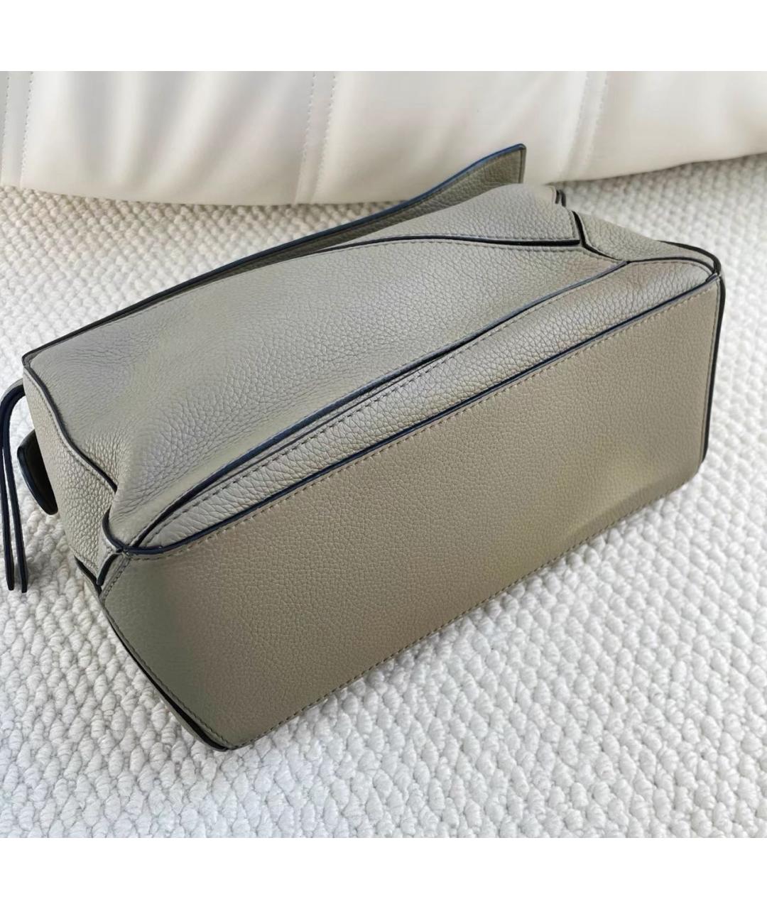 LOEWE Бежевая кожаная сумка через плечо, фото 6