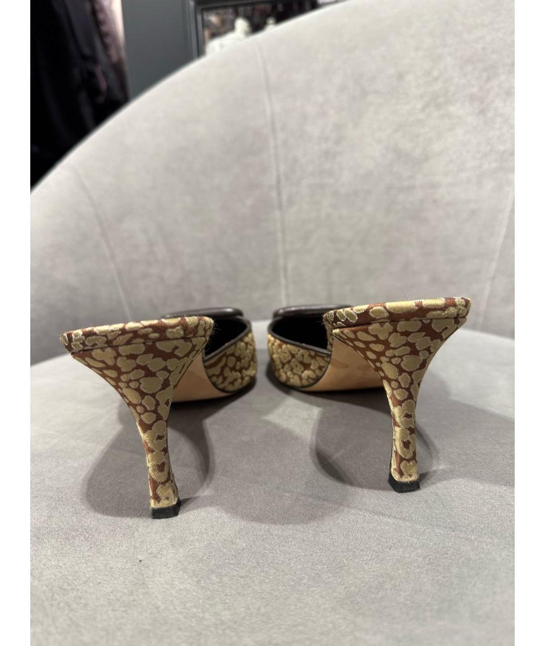 MANOLO BLAHNIK Коричневые текстильные мюли, фото 4