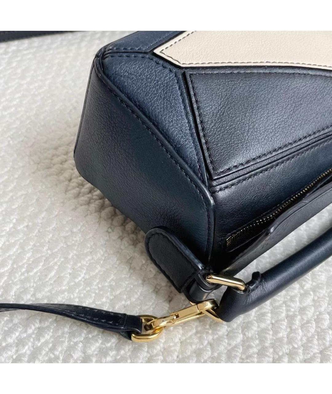 LOEWE Черная кожаная сумка с короткими ручками, фото 6