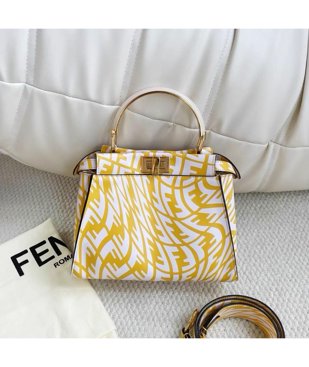 FENDI Желтая кожаная сумка с короткими ручками, фото 3