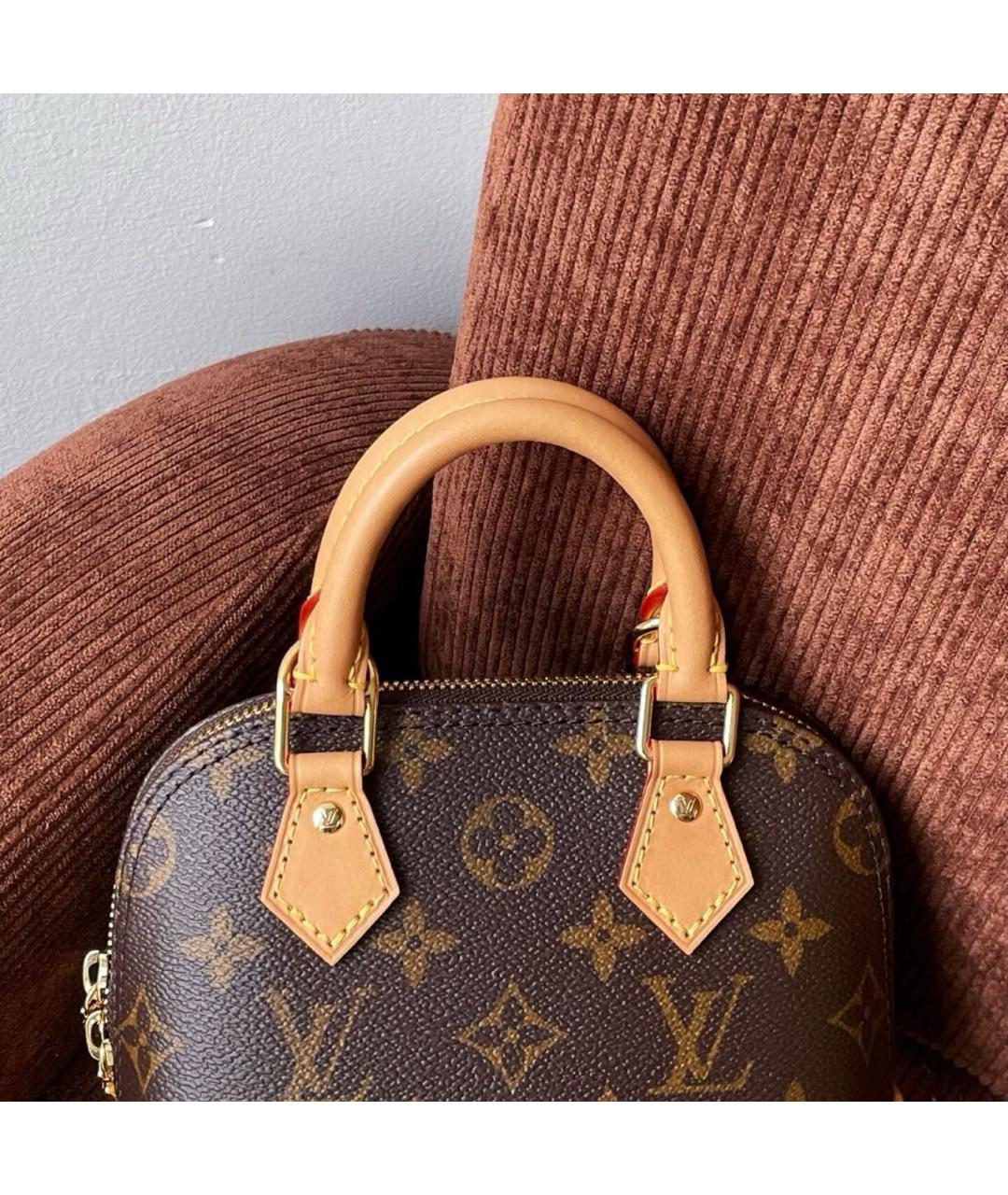 LOUIS VUITTON Коричневая кожаная сумка с короткими ручками, фото 4