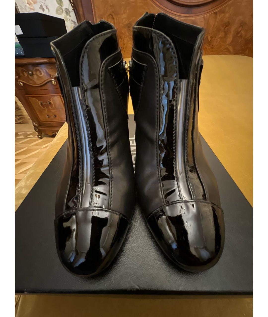 CHANEL Черные кожаные ботильоны, фото 2