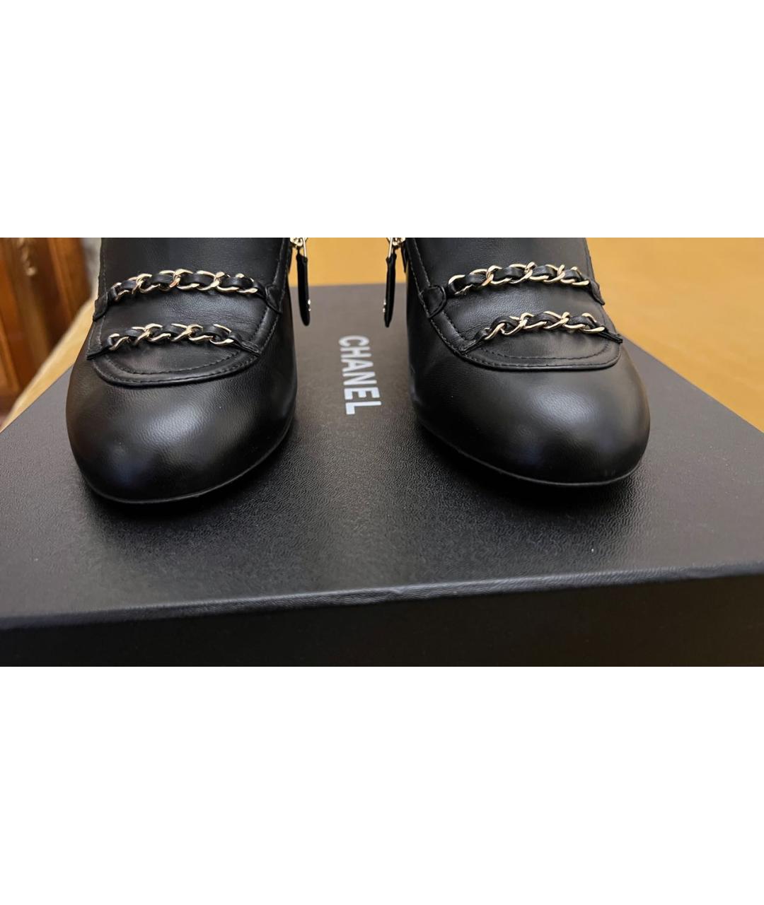 CHANEL Черные кожаные ботильоны, фото 3