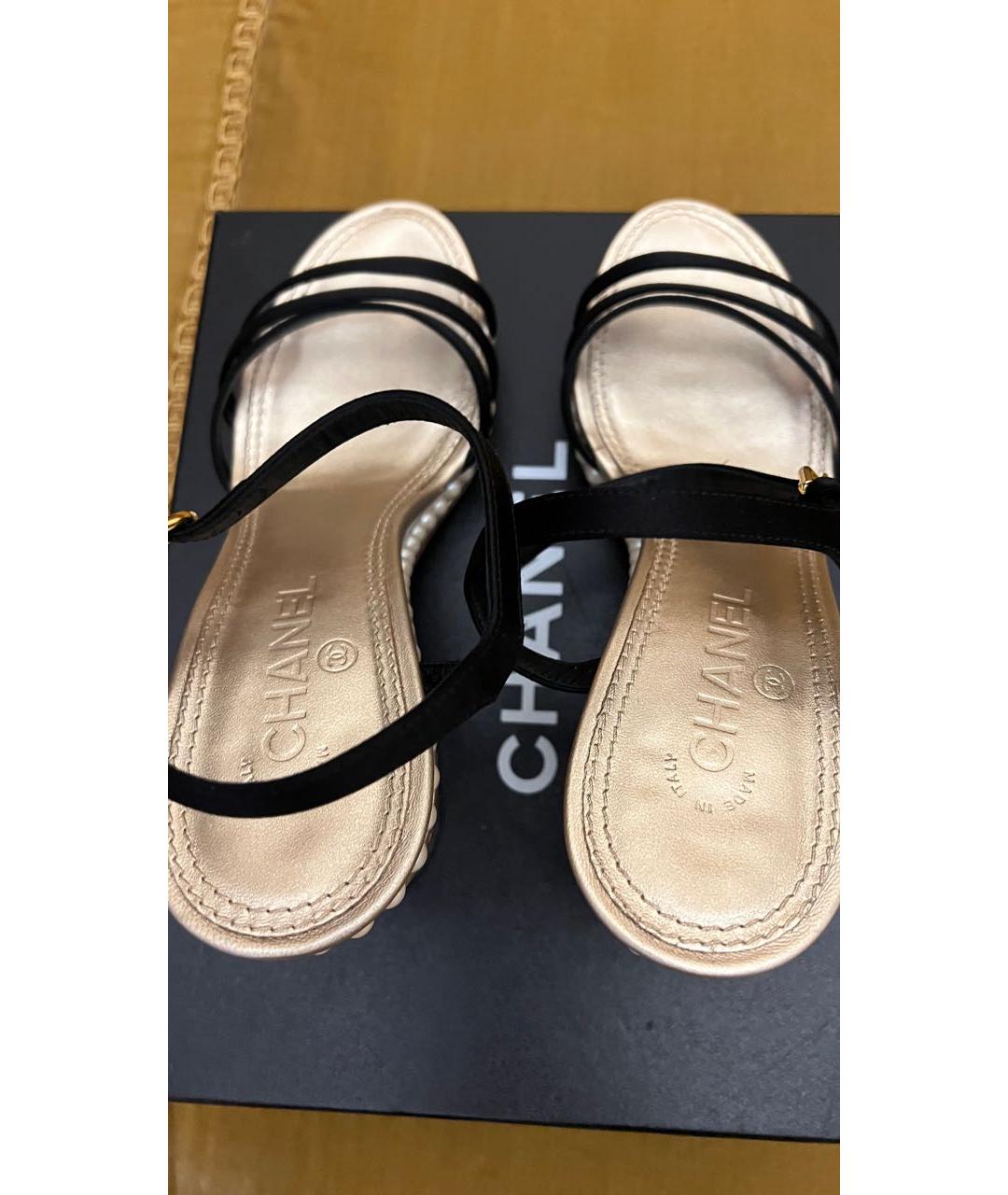 CHANEL Черные кожаные босоножки, фото 5