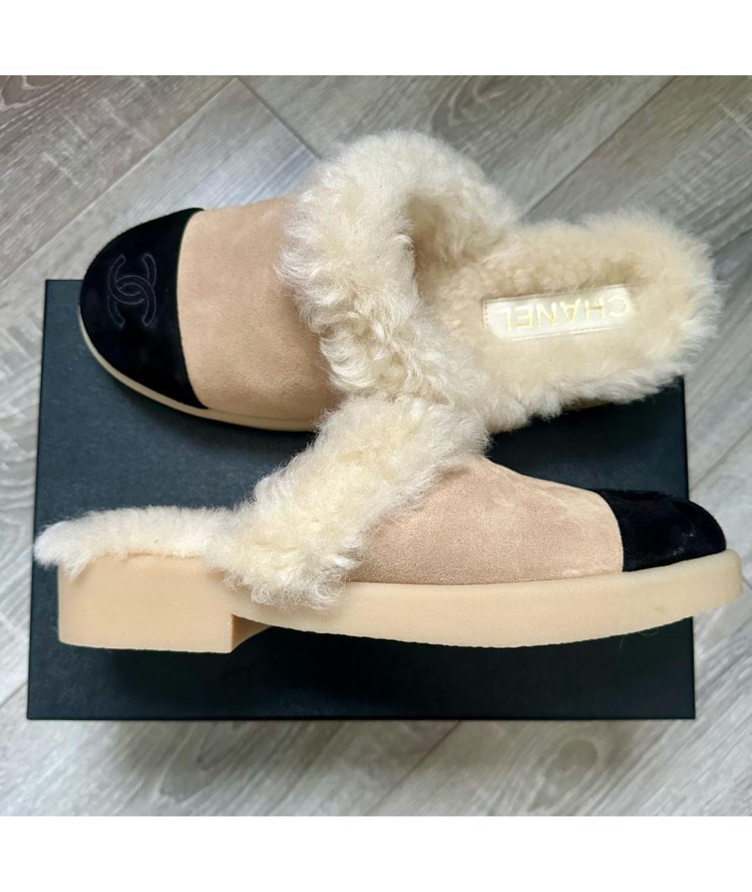 CHANEL Бежевые замшевые мюли, фото 4