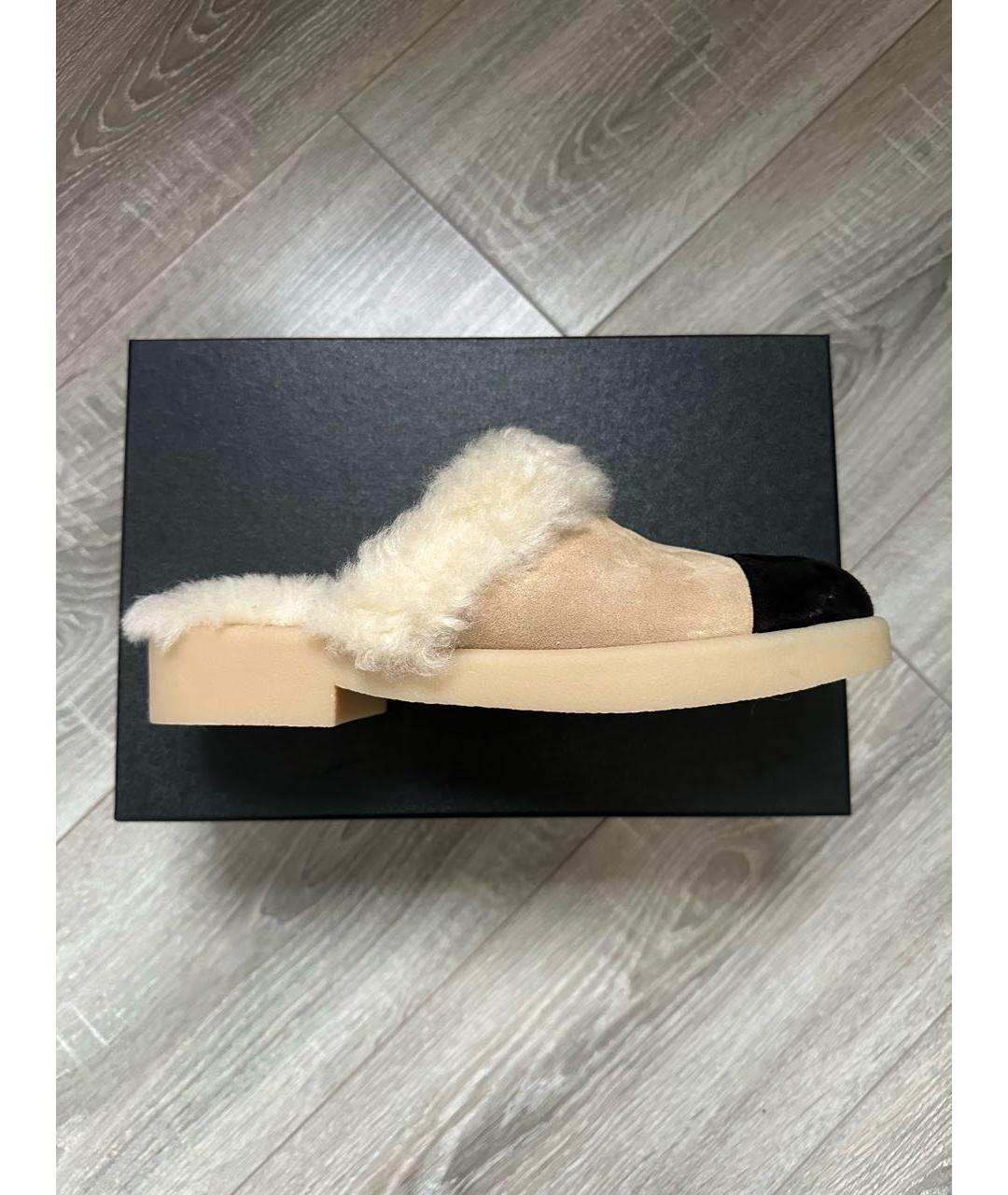 CHANEL Бежевые замшевые мюли, фото 6