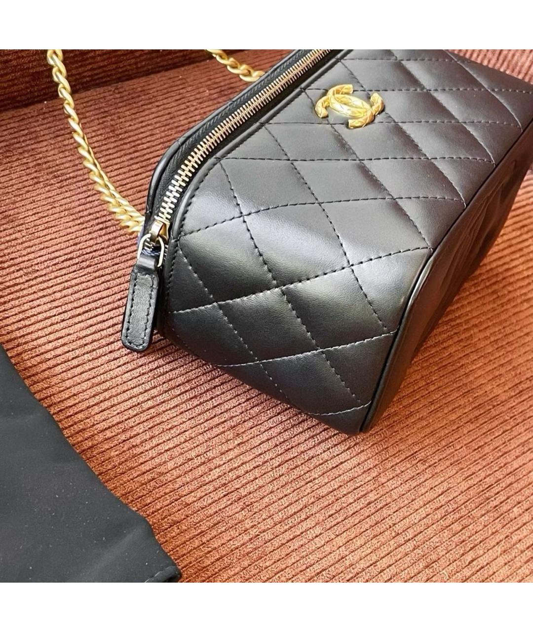 CHANEL Черная кожаная сумка через плечо, фото 4