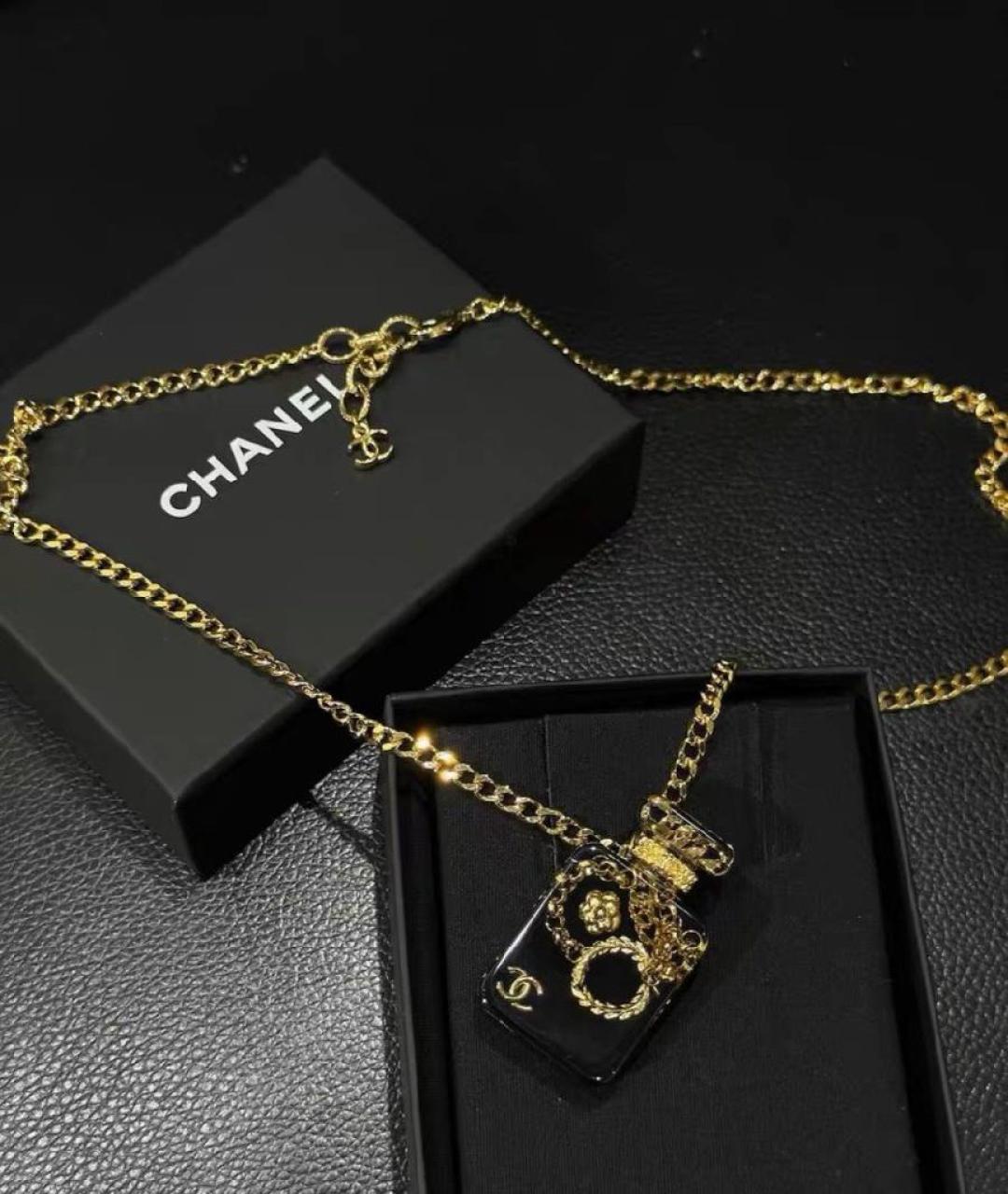 CHANEL Черная металлическая подвеска, фото 2