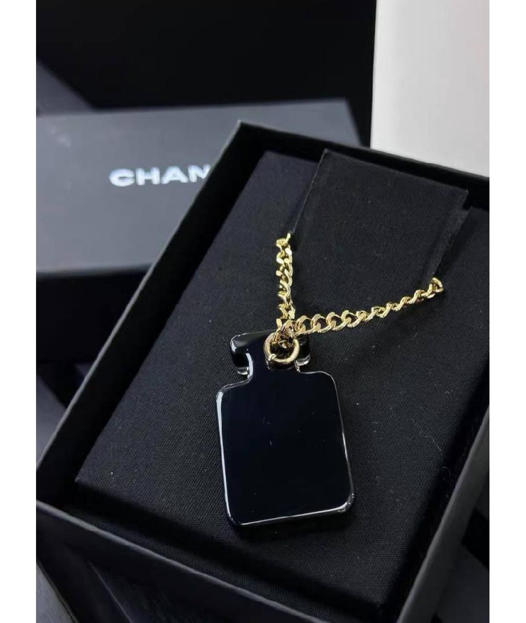 CHANEL Черная металлическая подвеска, фото 3