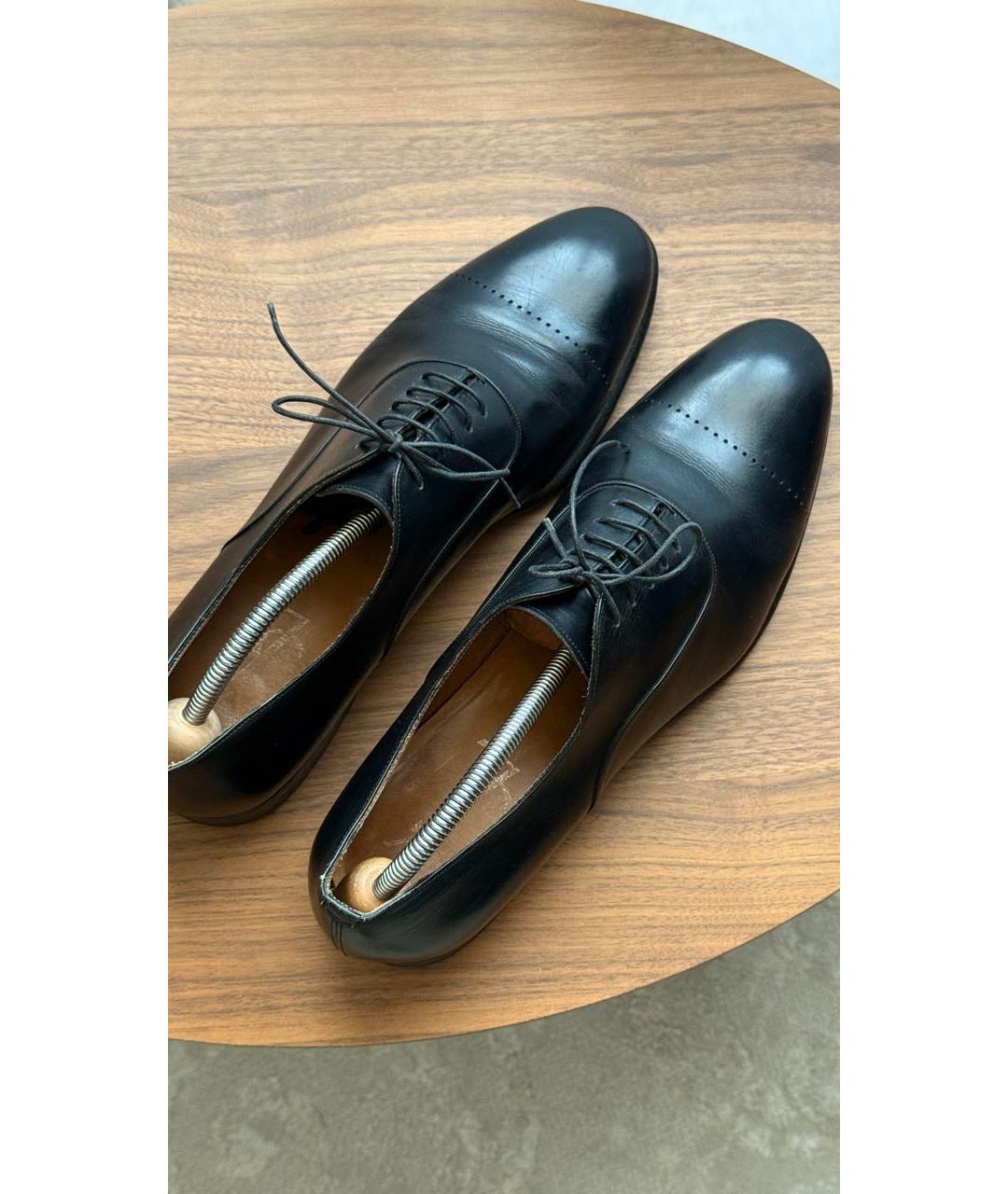 SAINT LAURENT Черные туфли из лакированной кожи, фото 2