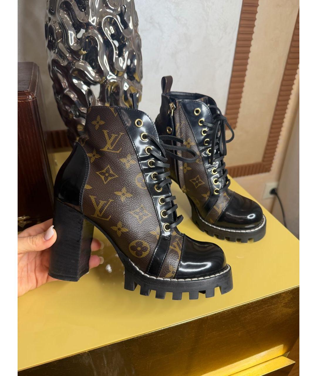 LOUIS VUITTON Коричневые ботильоны, фото 4