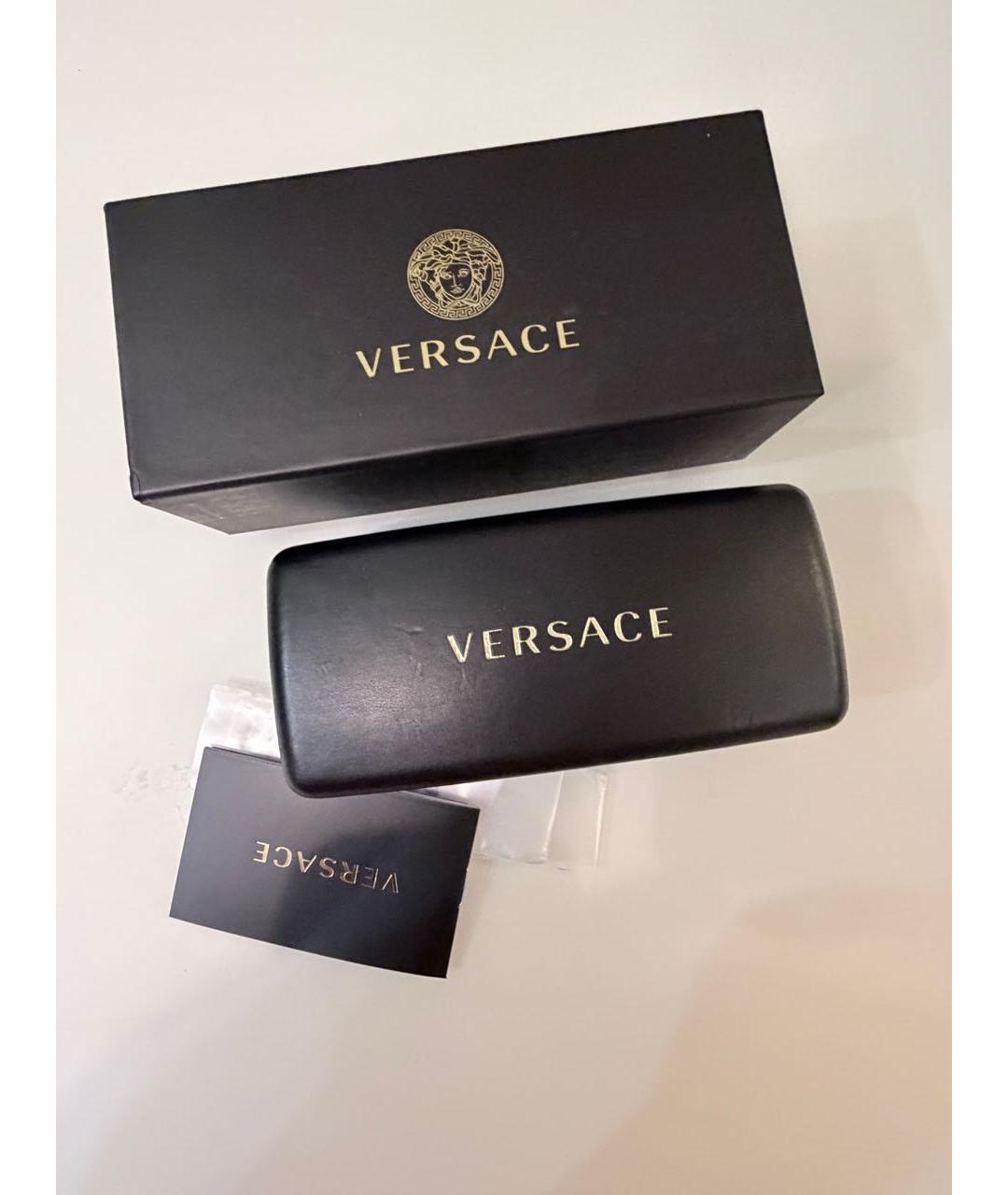 VALENTINO Черные пластиковые солнцезащитные очки, фото 4