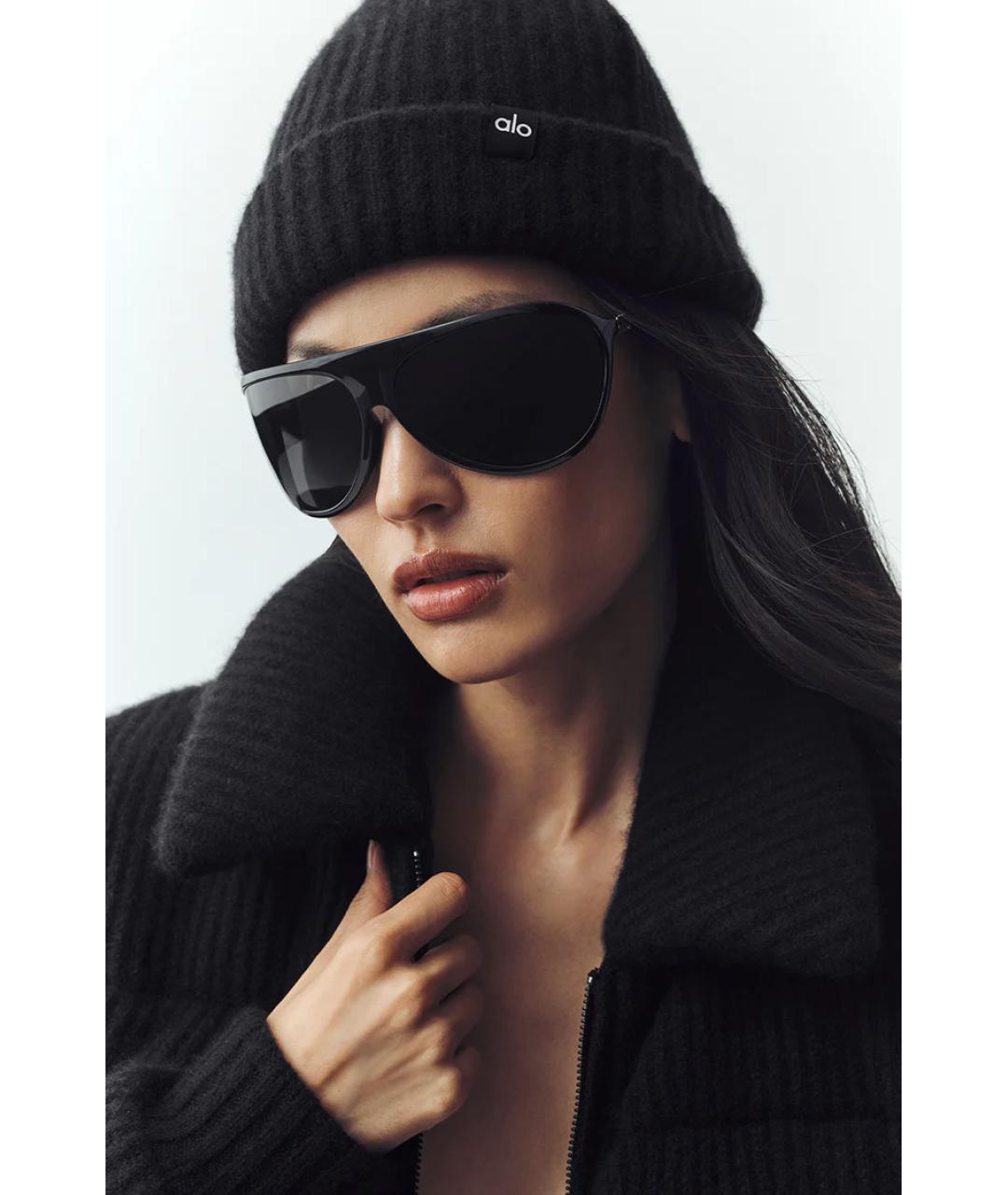 ALO YOGA Черная кашемировая шапка, фото 2