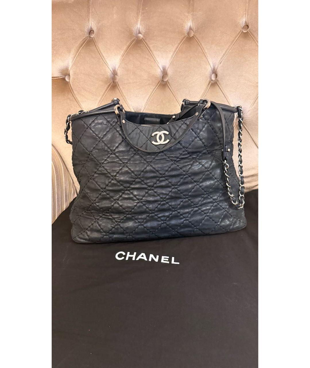 CHANEL Черная кожаная сумка тоут, фото 9