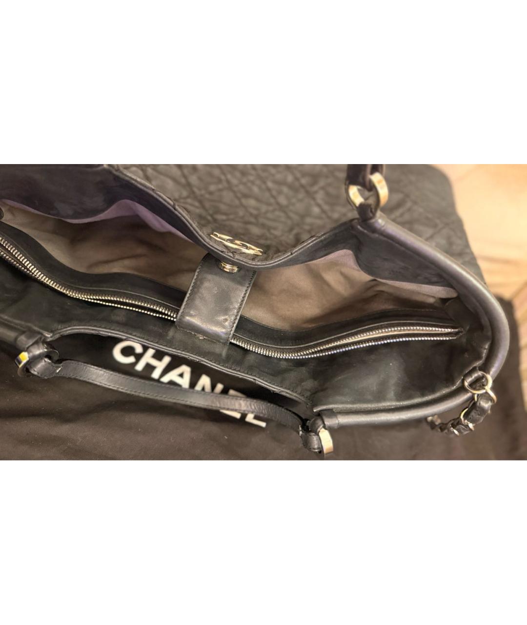 CHANEL Черная кожаная сумка тоут, фото 4