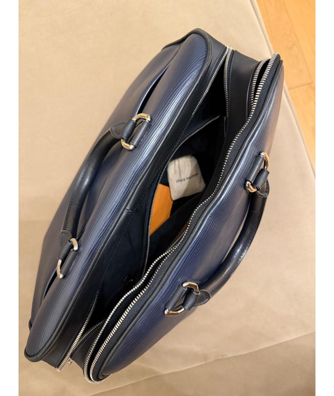 LOUIS VUITTON Синяя кожаная дорожная/спортивная сумка, фото 4