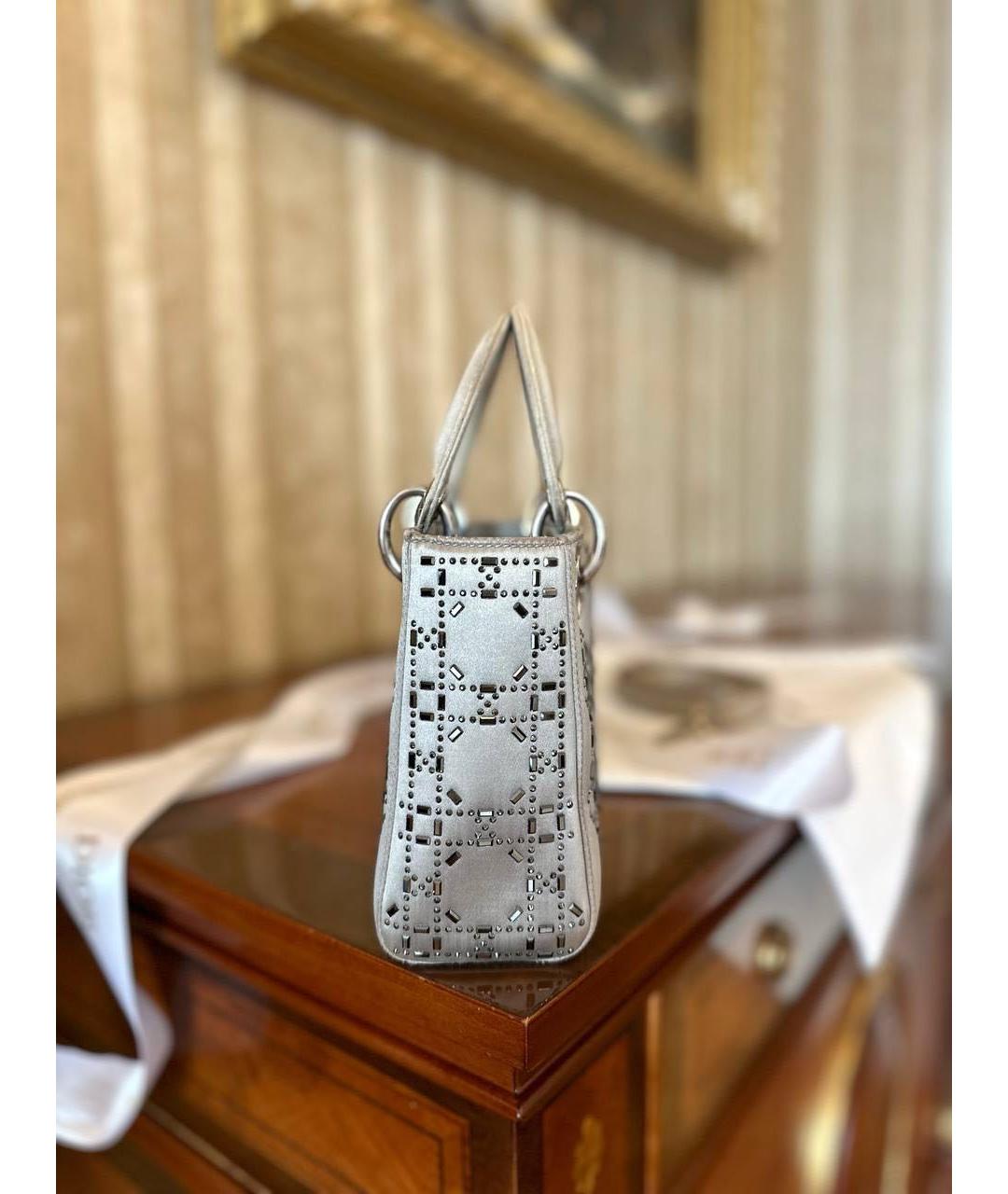 CHRISTIAN DIOR Серебряная шелковая сумка с короткими ручками, фото 5