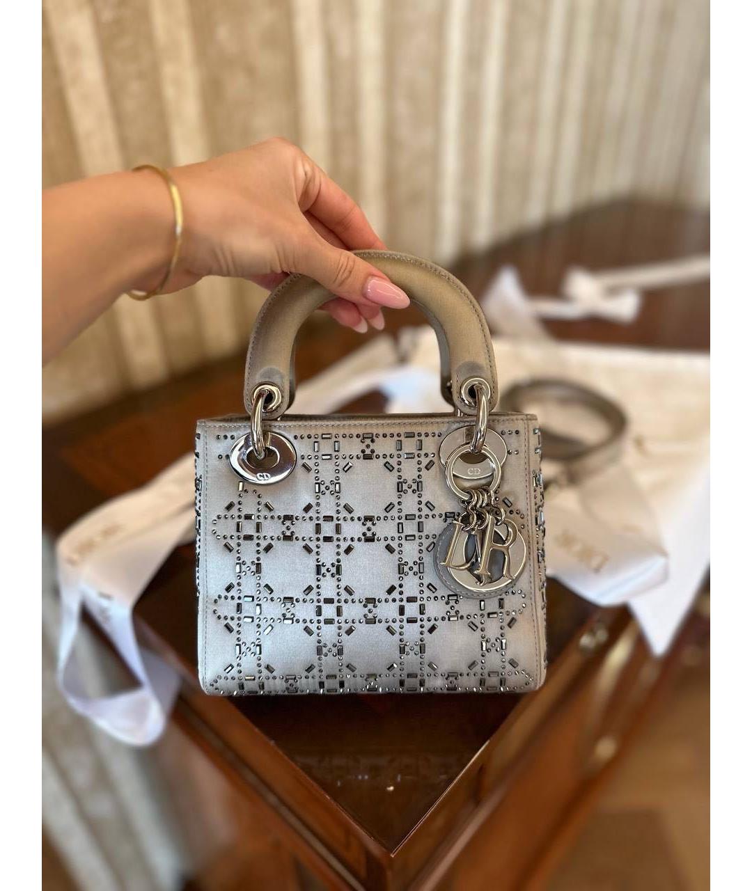 CHRISTIAN DIOR Серебряная шелковая сумка с короткими ручками, фото 3