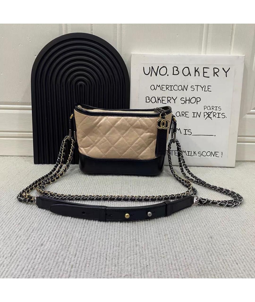 CHANEL Бежевая кожаная сумка через плечо, фото 9