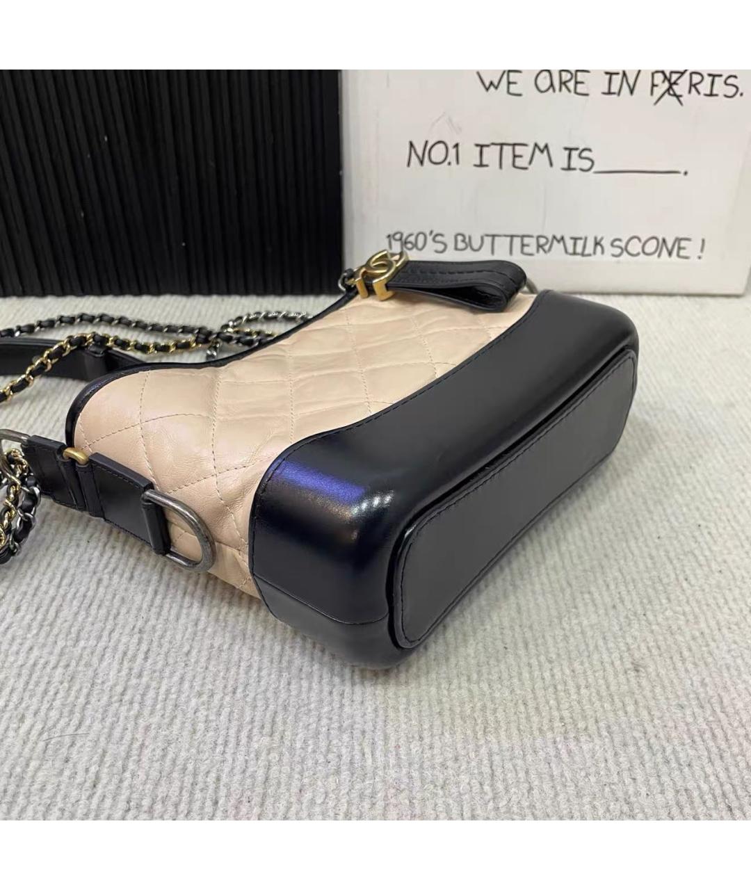 CHANEL Бежевая кожаная сумка через плечо, фото 4