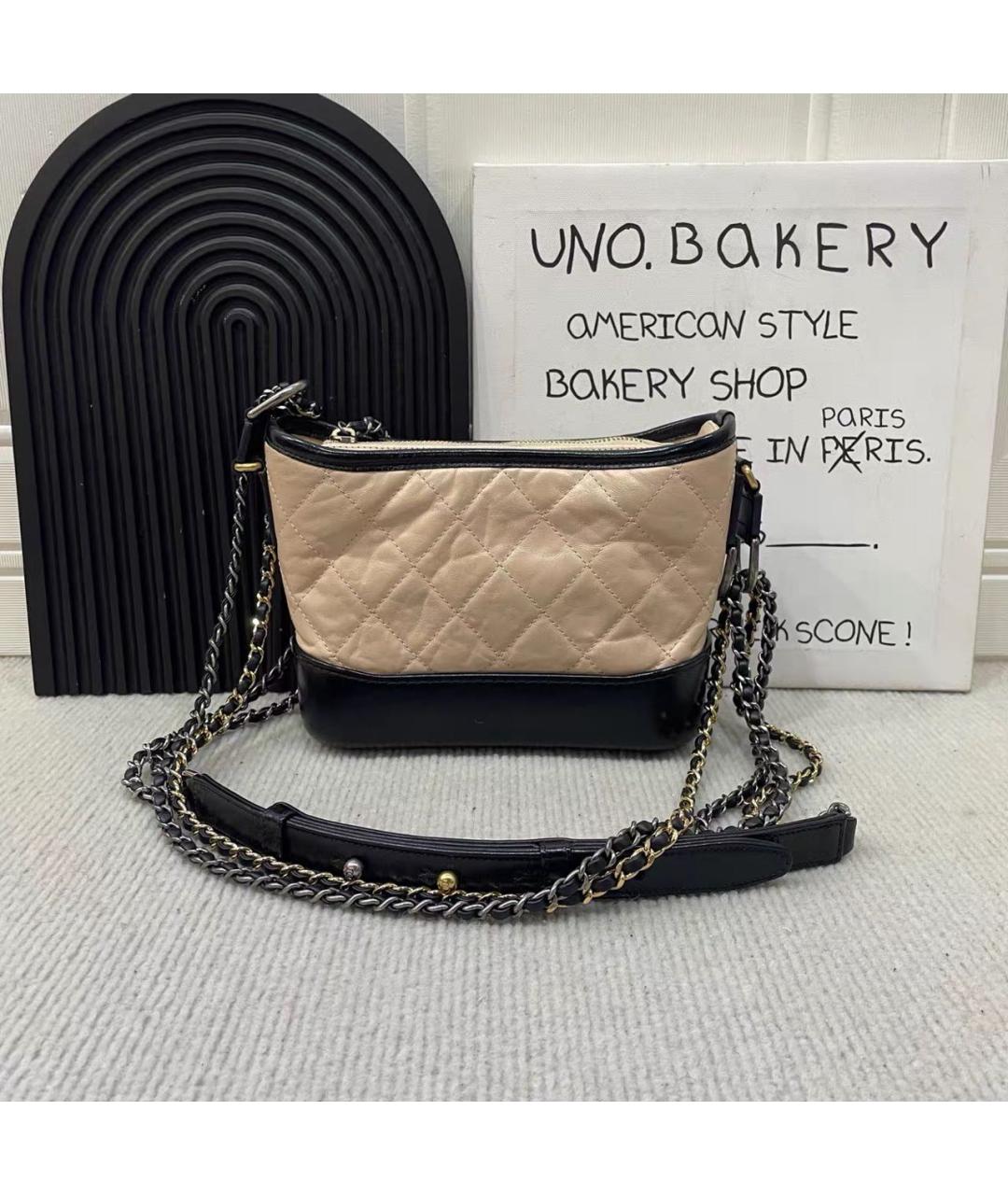 CHANEL Бежевая кожаная сумка через плечо, фото 2