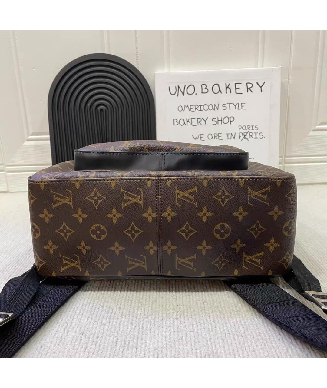 LOUIS VUITTON Коричневый кожаный рюкзак, фото 3