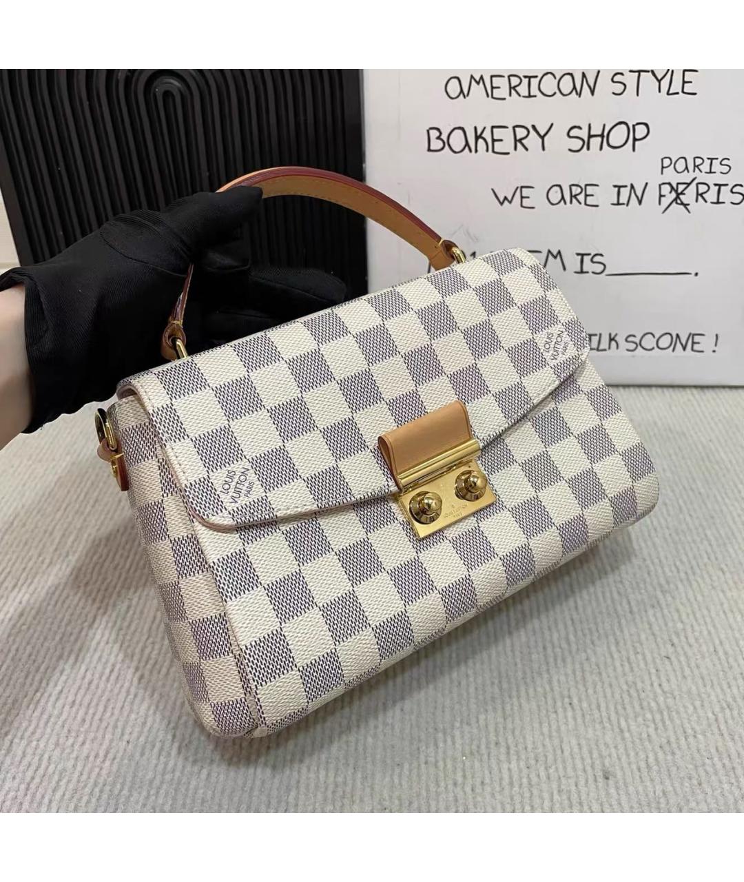 LOUIS VUITTON Бежевая кожаная сумка с короткими ручками, фото 6