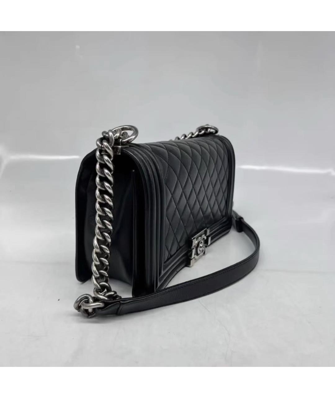 CHANEL Черная кожаная сумка через плечо, фото 2