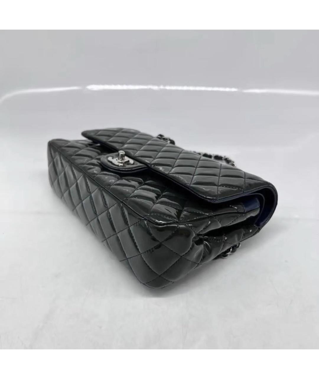 CHANEL Черная сумка через плечо из лакированной кожи, фото 7