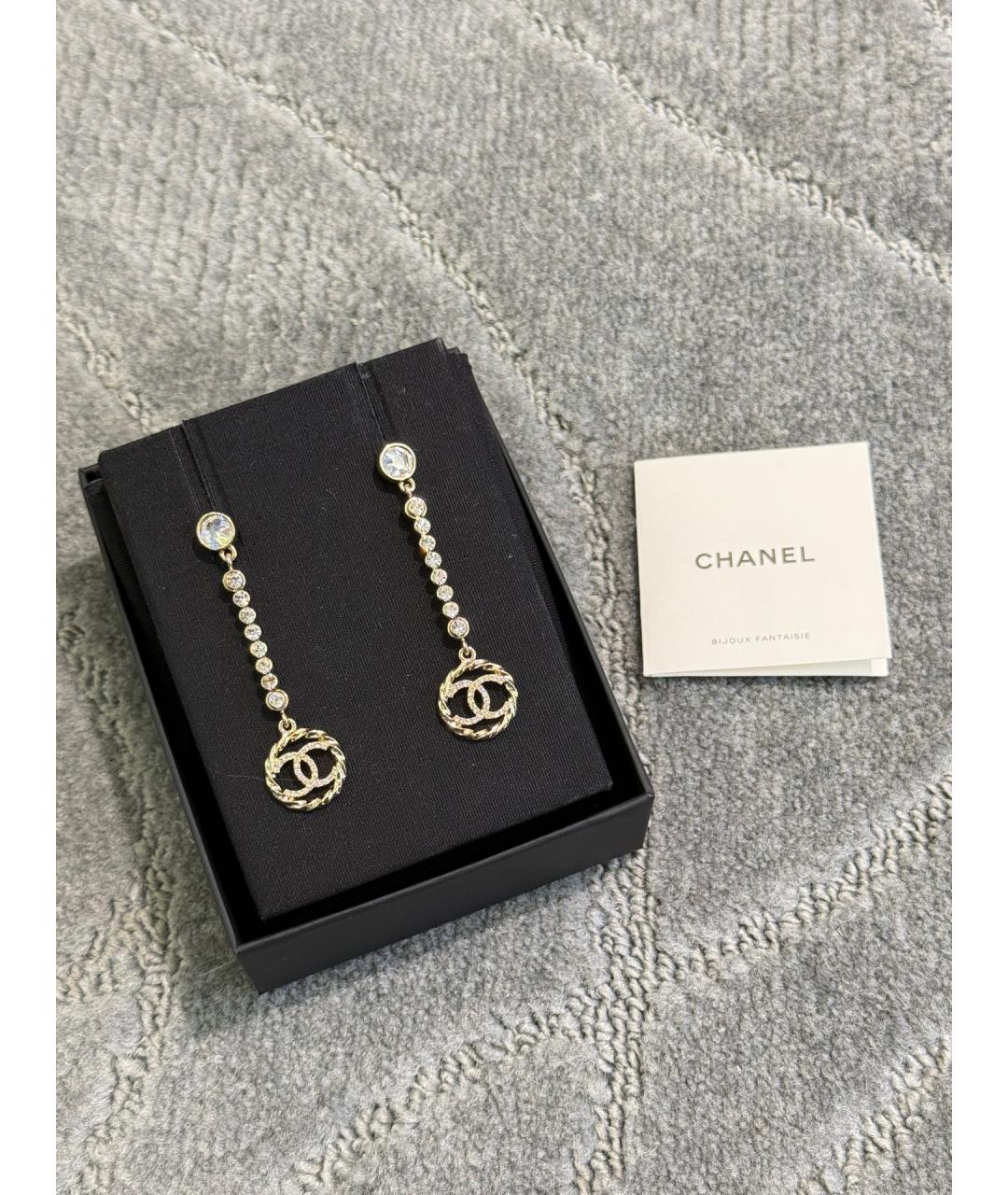 CHANEL Золотые металлические серьги, фото 2