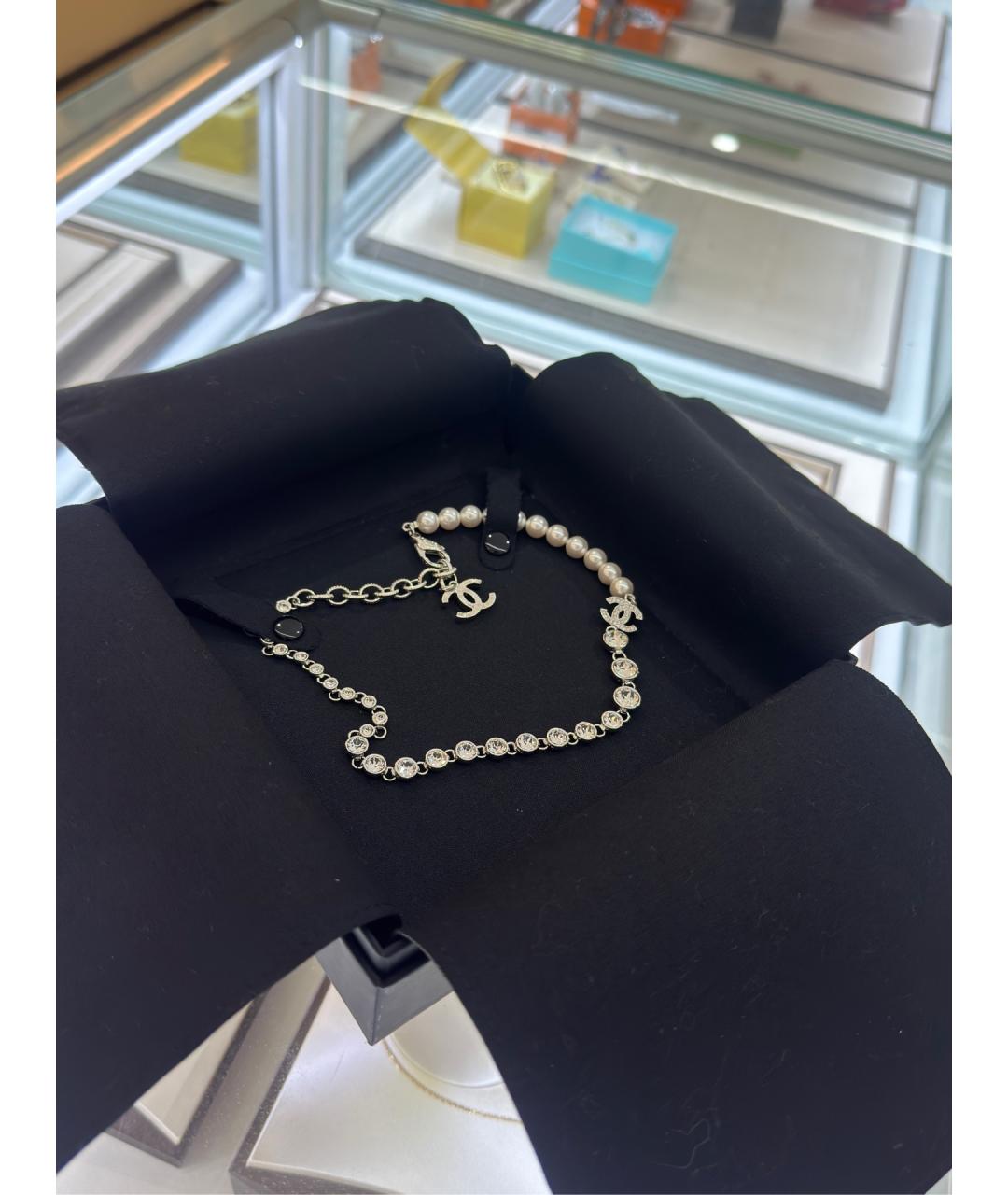 CHANEL Белый жемчужный чокер, фото 3