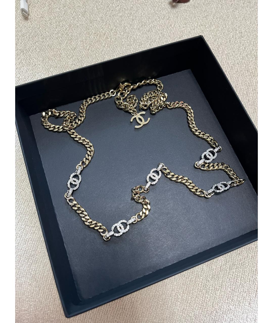 CHANEL Золотое металлическое колье, фото 2