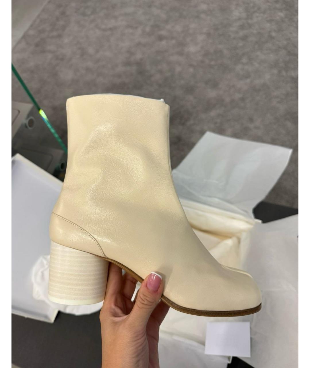 MAISON MARGIELA Бежевые кожаные ботильоны, фото 5