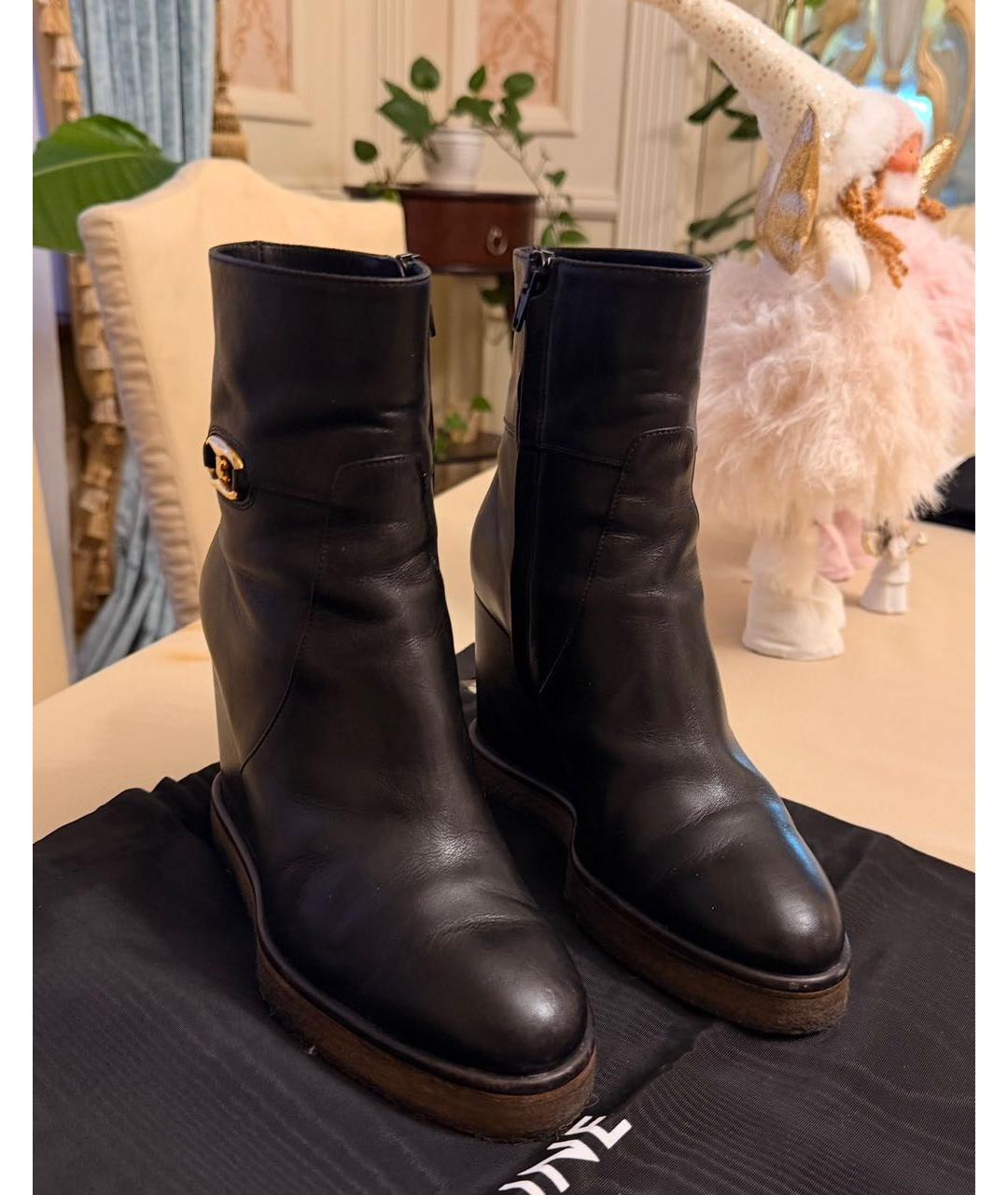 CELINE Черные кожаные ботильоны, фото 2