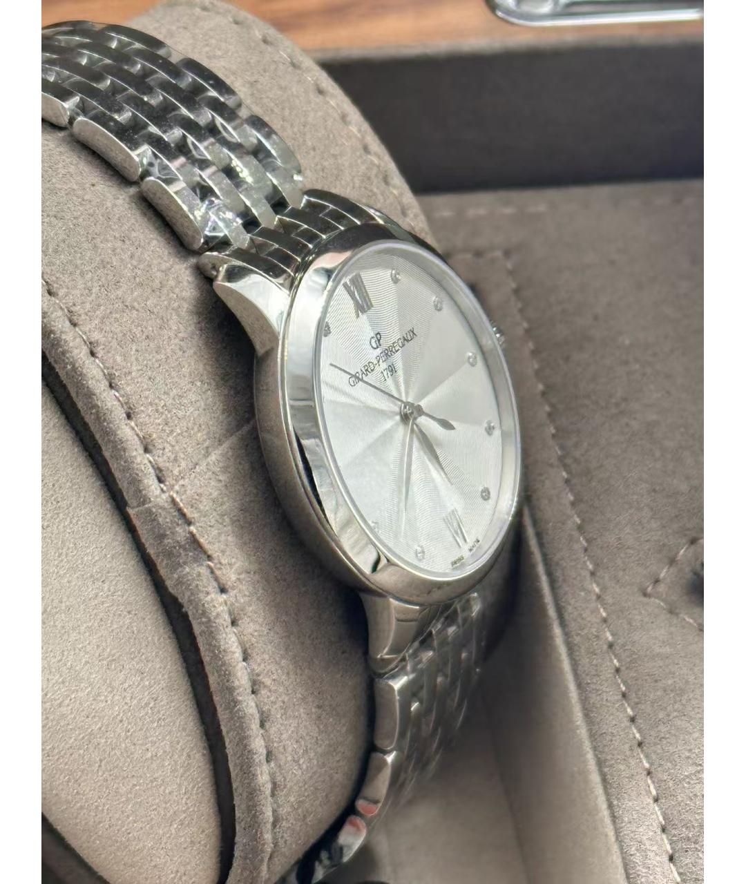 GIRARD PERREGAUX Серебряные часы, фото 4