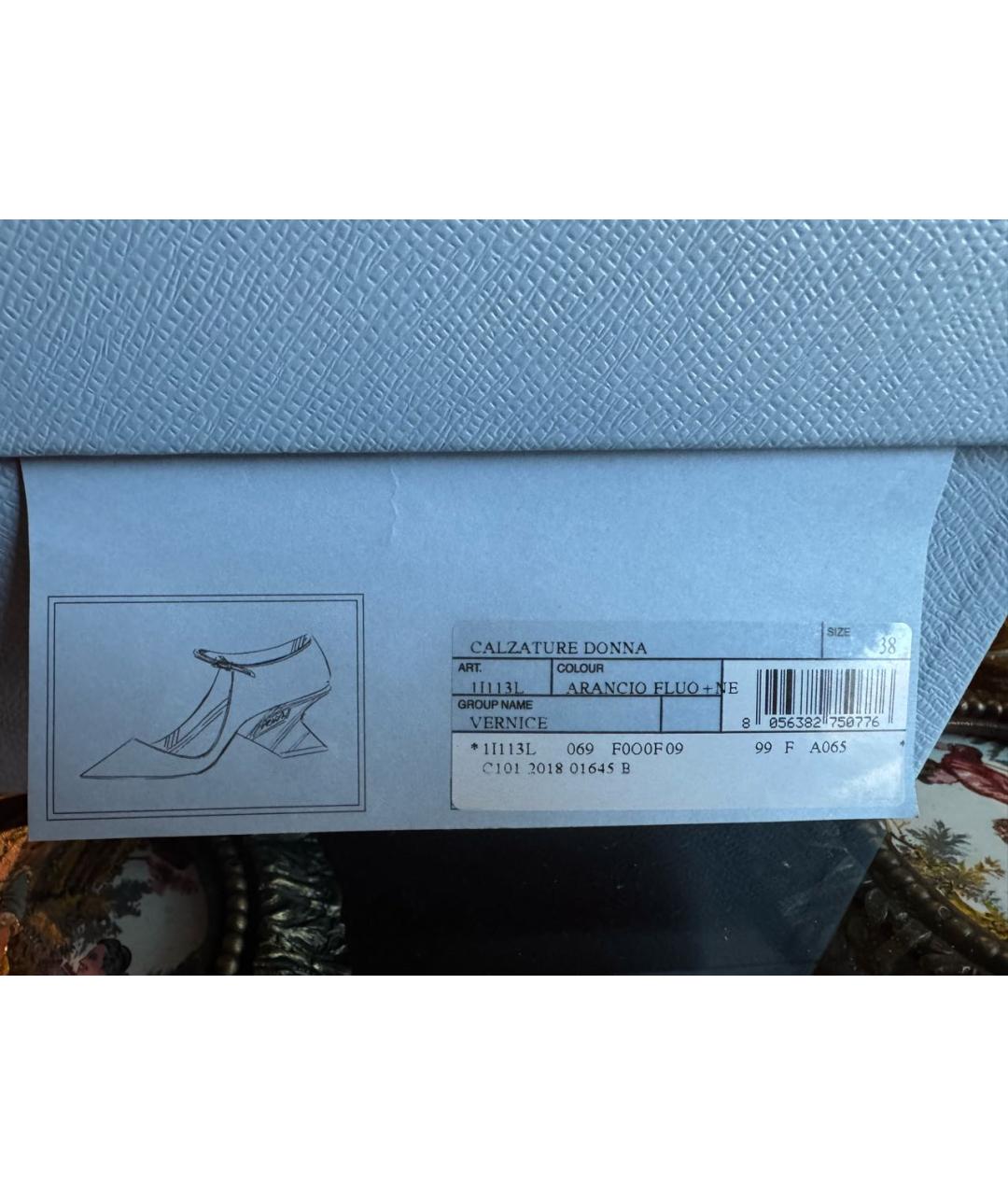 PRADA Оранжевое туфли из лакированной кожи, фото 5