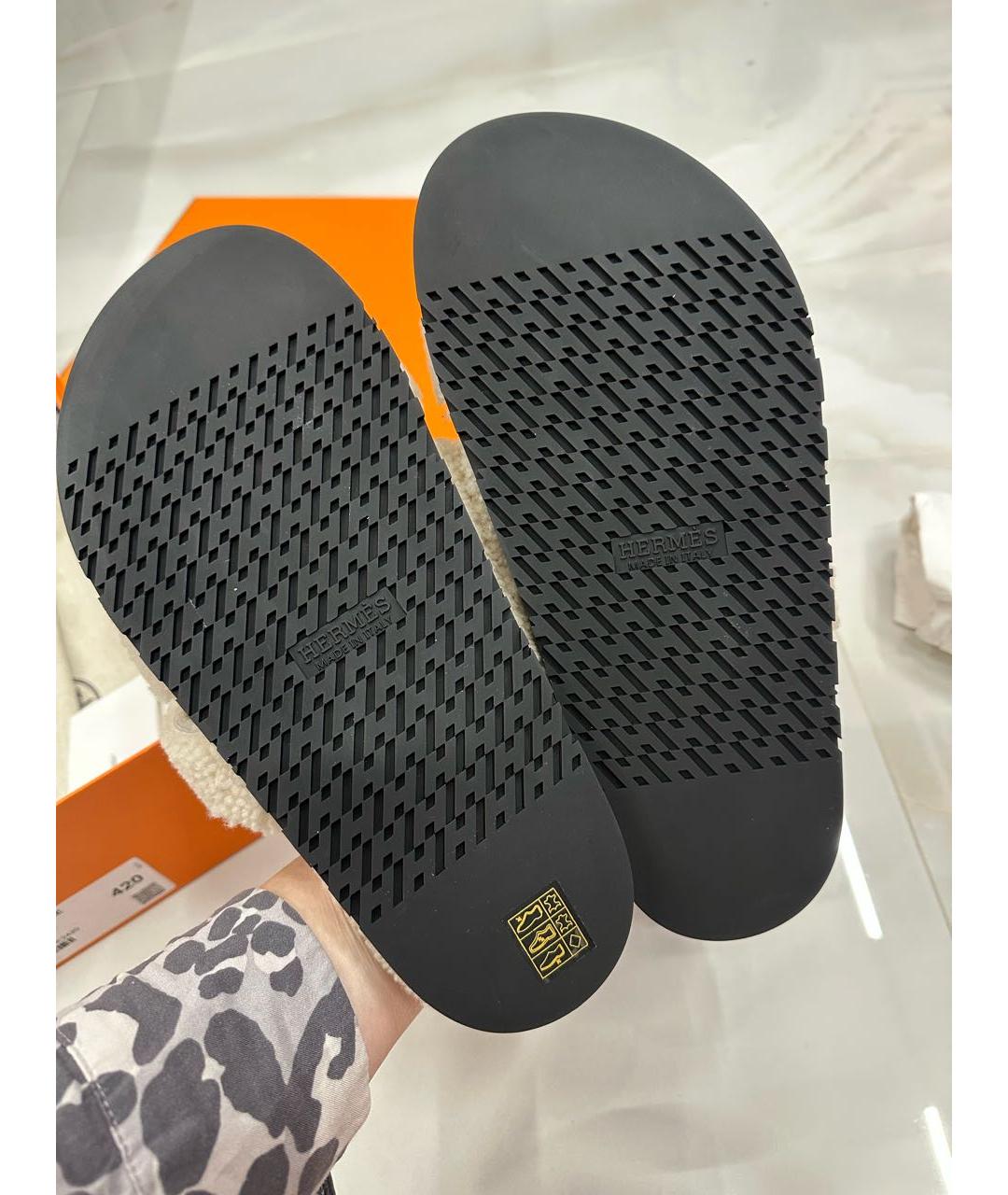 HERMES Бежевые шлепанцы, фото 5