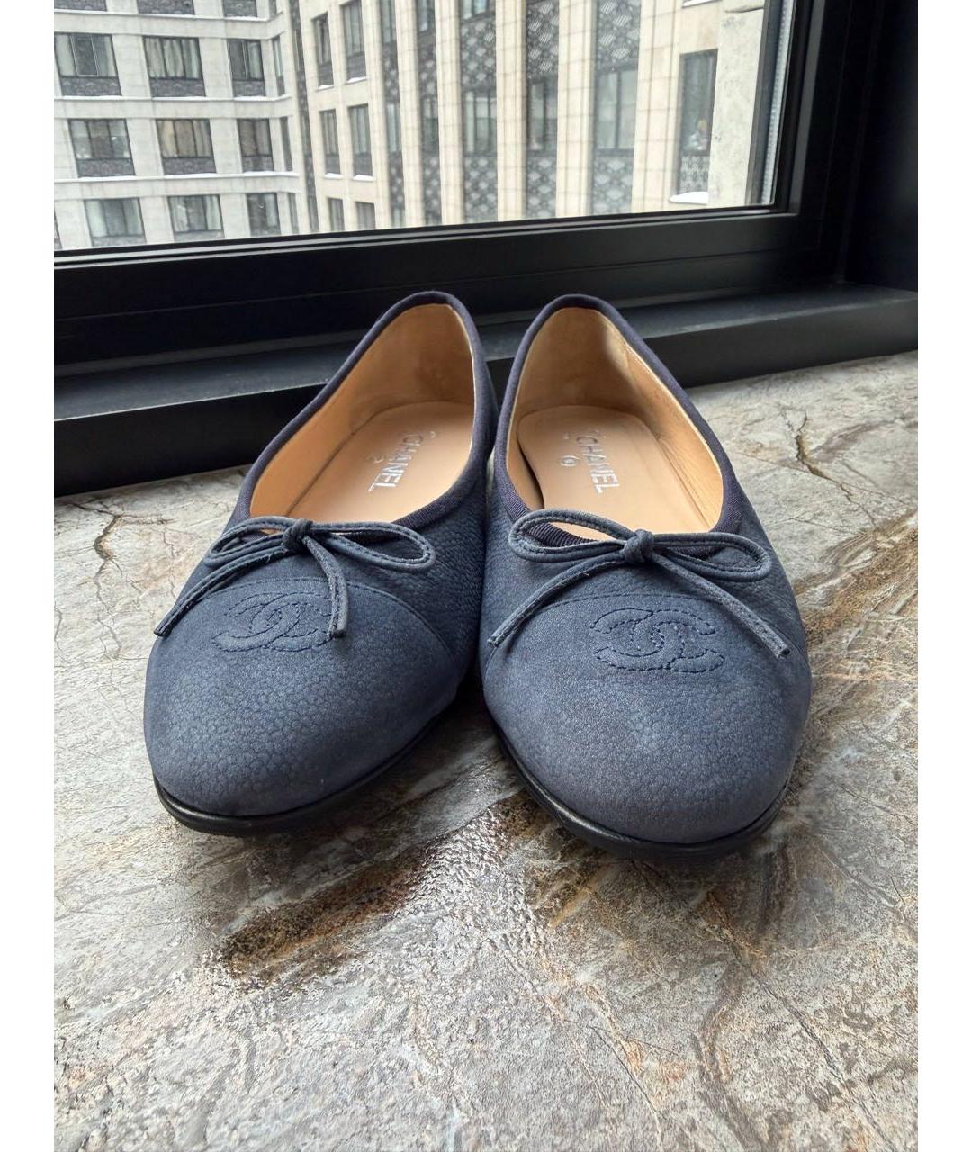 CHANEL Темно-синие нубуковые балетки, фото 2