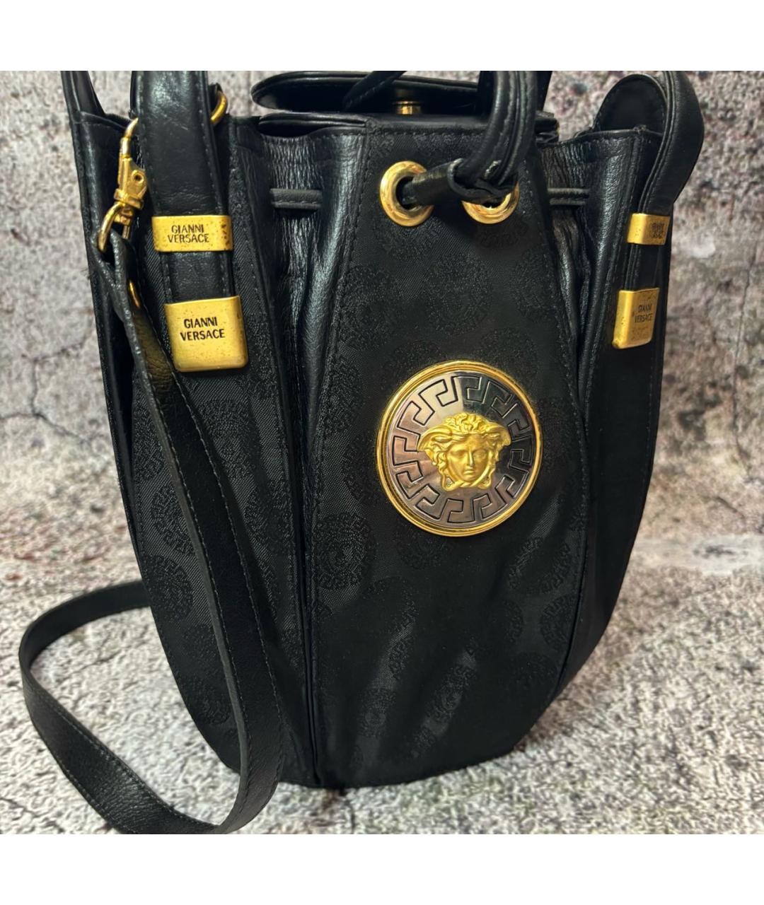 VERSACE Черная замшевая сумка через плечо, фото 2