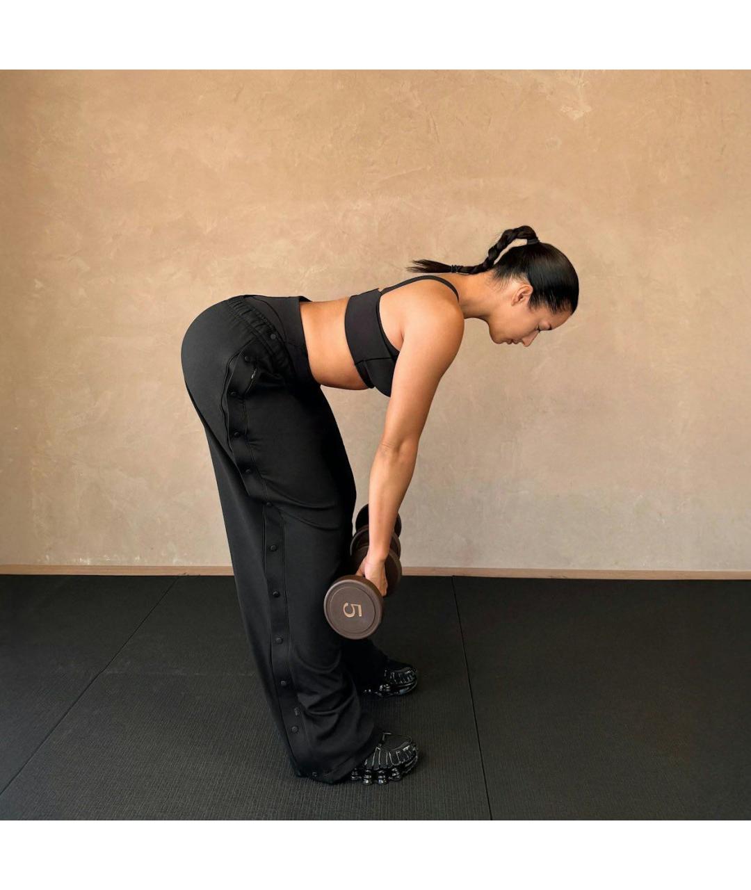 SKIMS Черные хлопко-эластановые спортивные брюки и шорты, фото 6