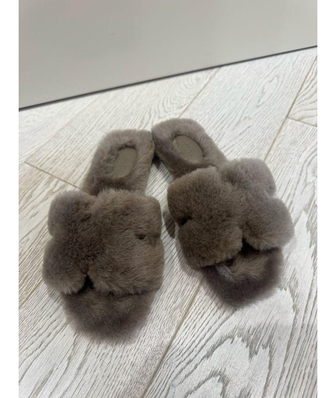 HERMES Коричневые шлепанцы, фото 2