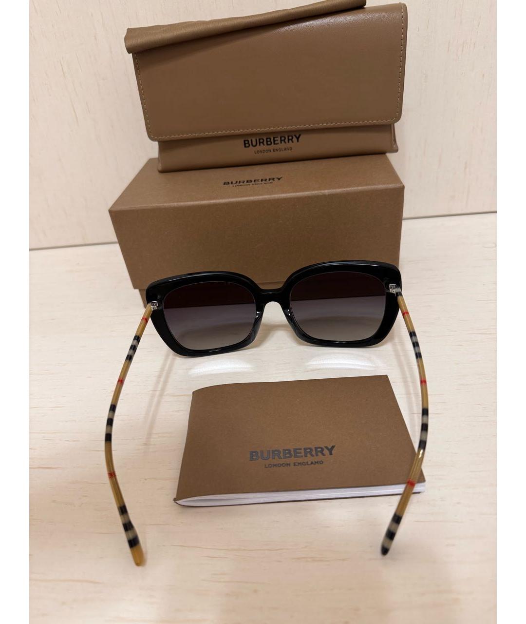 BURBERRY Черные пластиковые солнцезащитные очки, фото 5