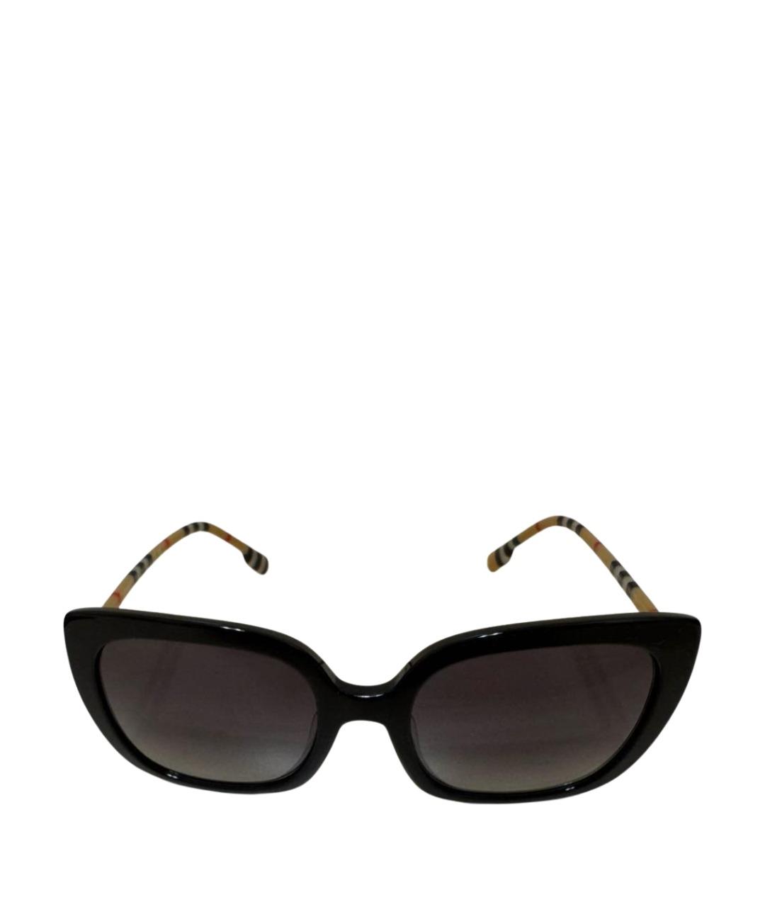 BURBERRY Черные пластиковые солнцезащитные очки, фото 1