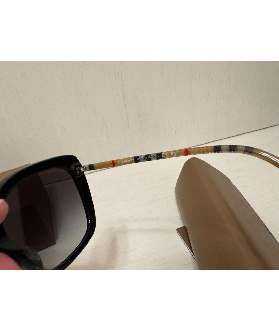 BURBERRY Черные пластиковые солнцезащитные очки, фото 6