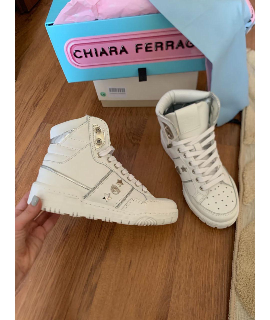 CHIARA FERRAGNI Белые кожаные кроссовки, фото 4