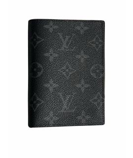 LOUIS VUITTON Обложка/футляр