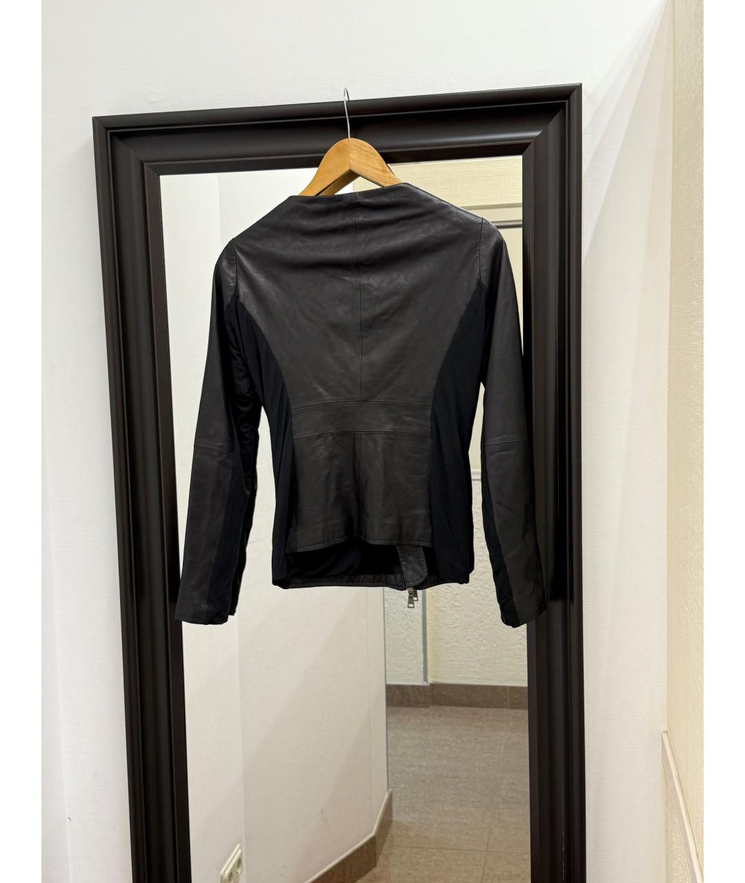 EMPORIO ARMANI Черная куртка, фото 2