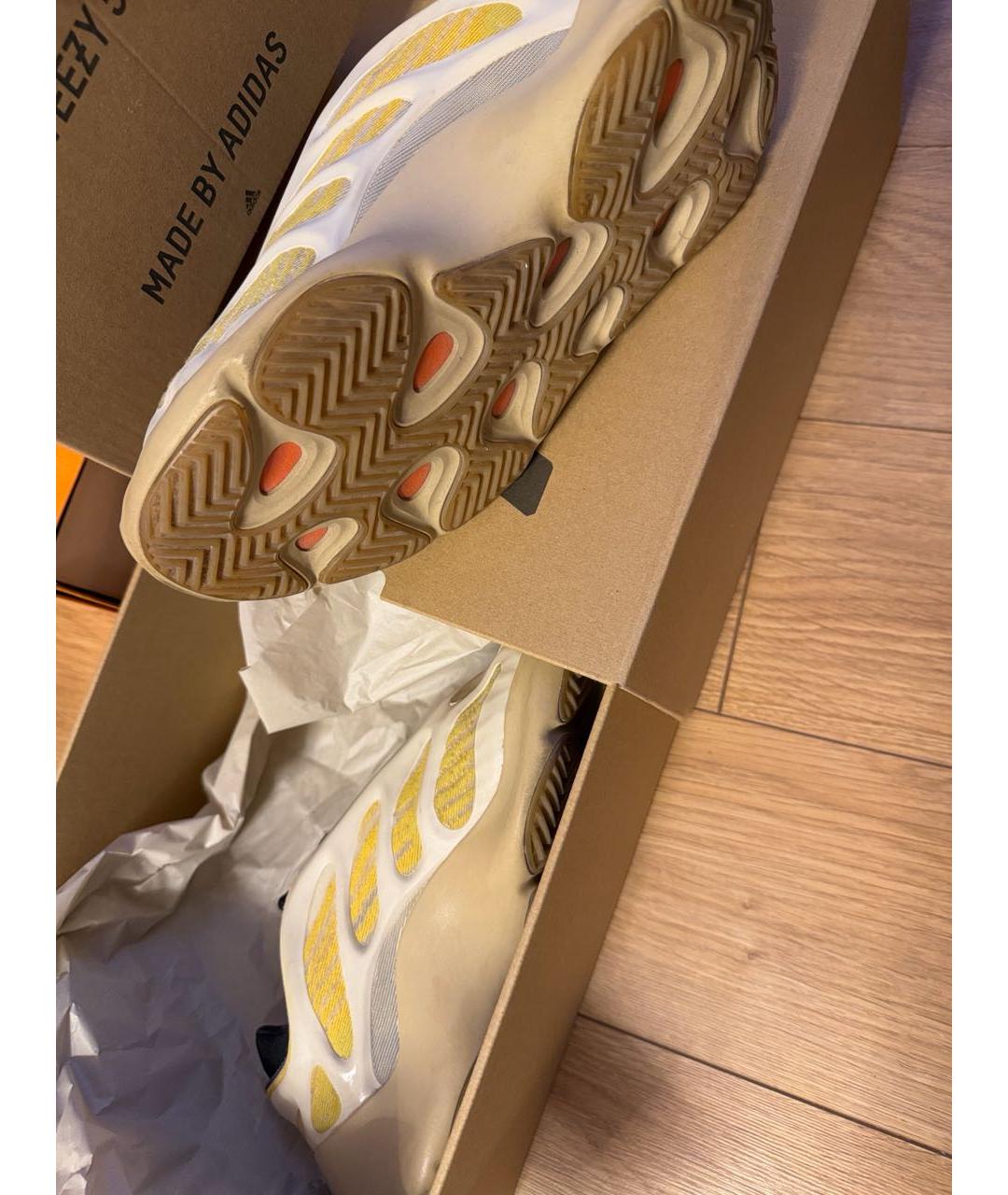 ADIDAS YEEZY Бежевые неопреновые кроссовки, фото 8