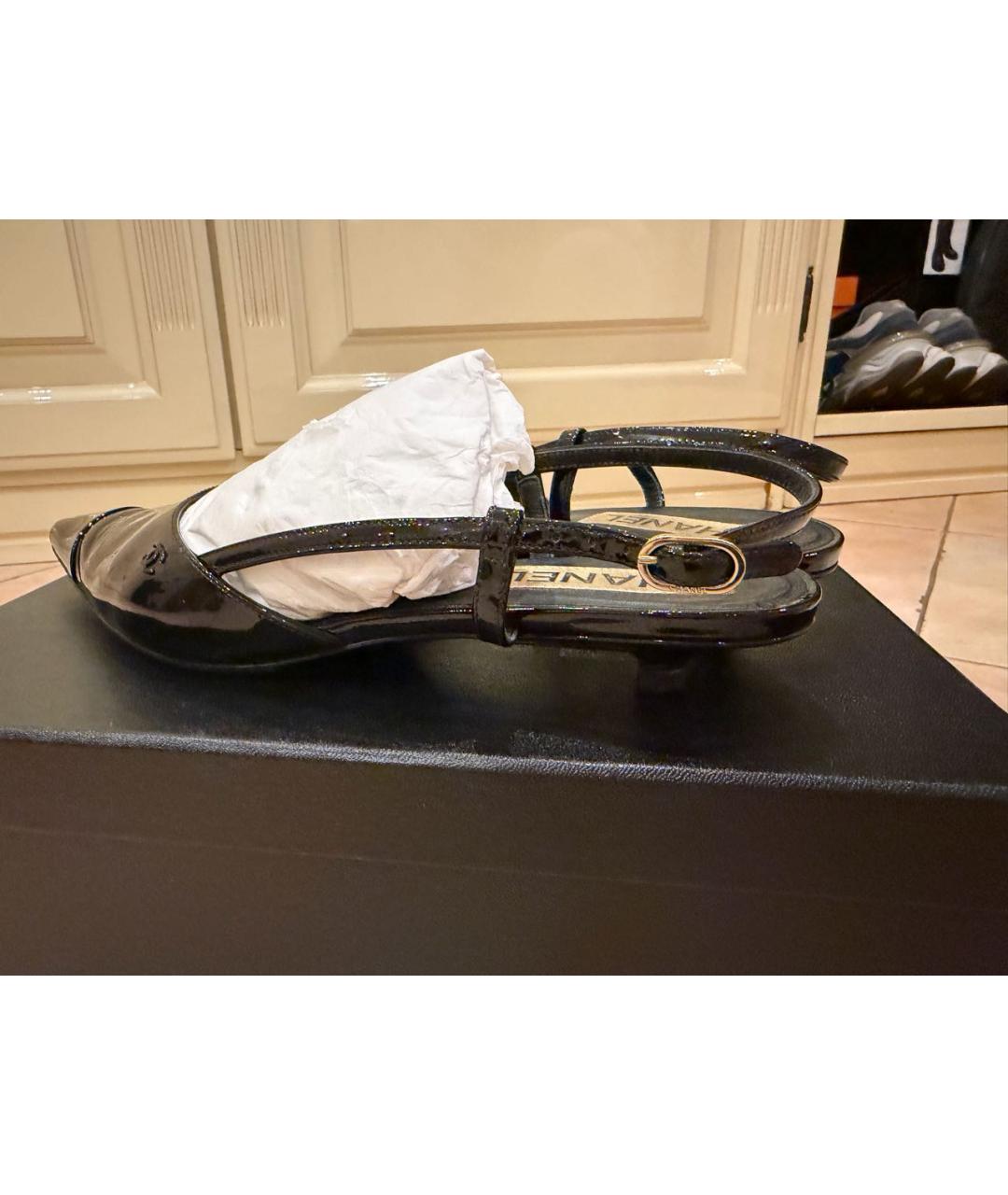 CHANEL Черные туфли из лакированной кожи, фото 6